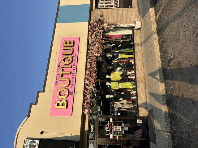 Boutique — Storefront Sign